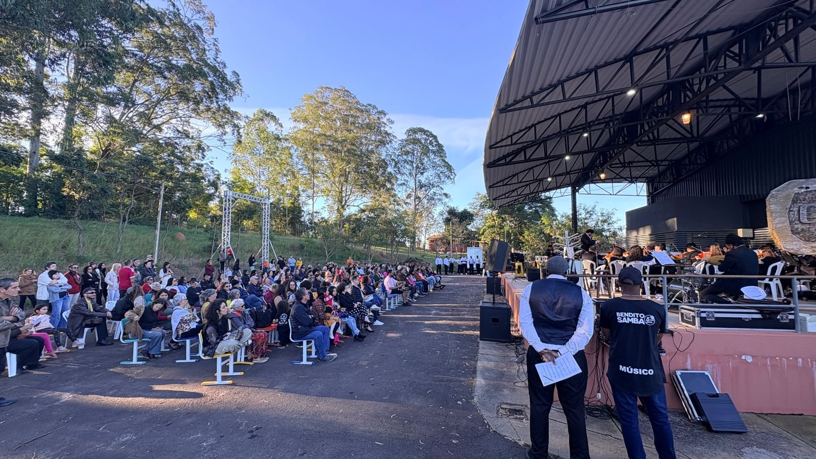Concerto na Concha Acústica reúne mais de 300 pessoas